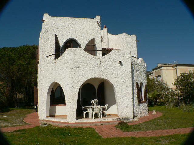 VILLA NEREIDI SULLA SPIAGGIA SANTA MARGHERITA DI PULA