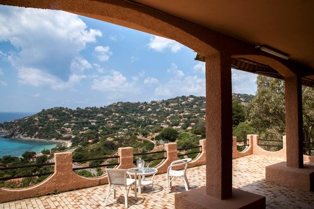 Splendida Villa Panoramica 800m mare Torre delle Stelle Sardegna