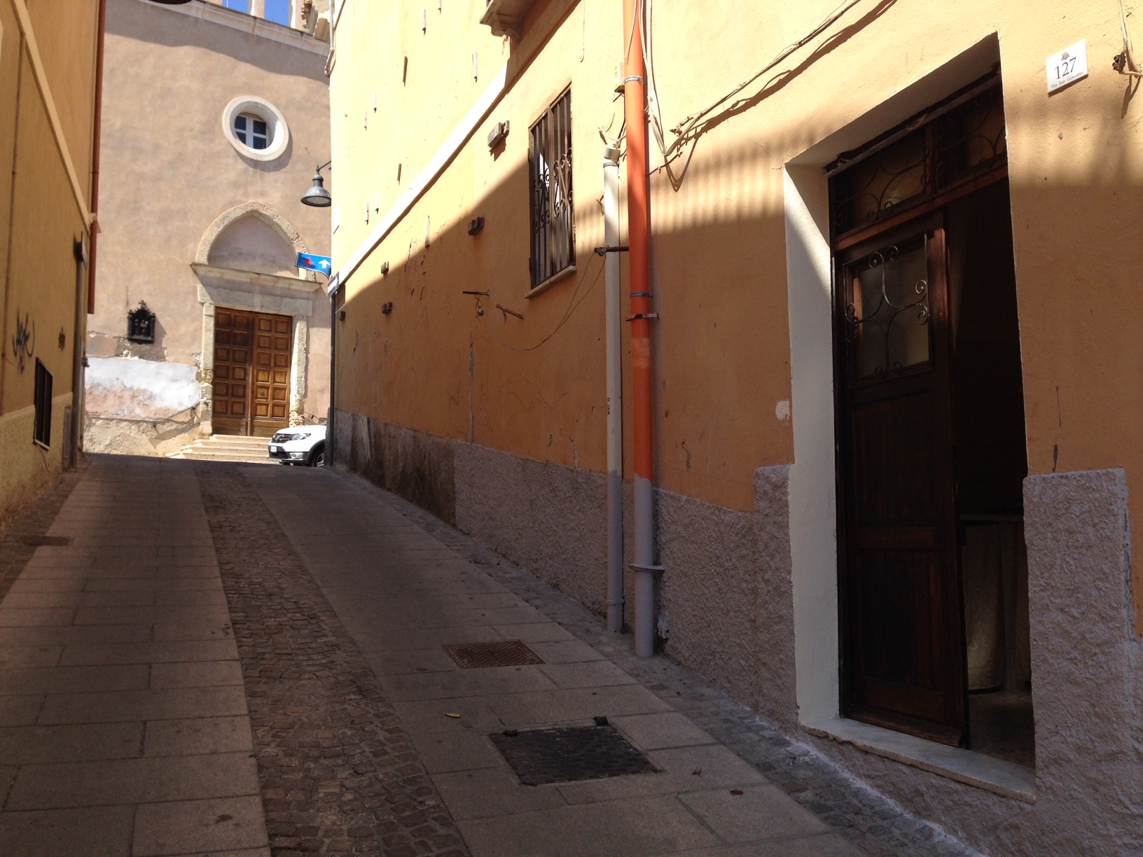 Bed &amp; Breakfast Villanova Mono LowCost Centro Cagliari