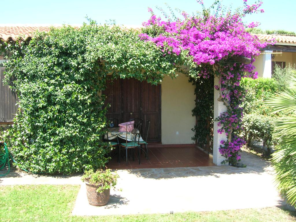 Villa Claudio Vista mare 300 m dalla spiaggia San Teodoro